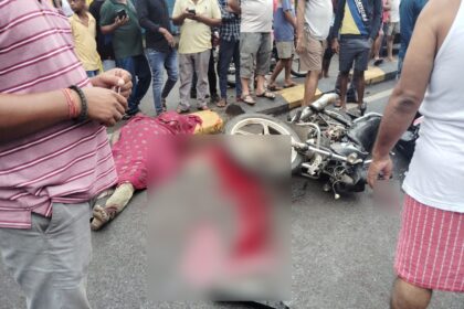 CG ACCIDENT NEWS : दो मोटरसाइकिल में आमने सामने जोरदार भिड़ंत, एक युवक की मौत, दो घायल 