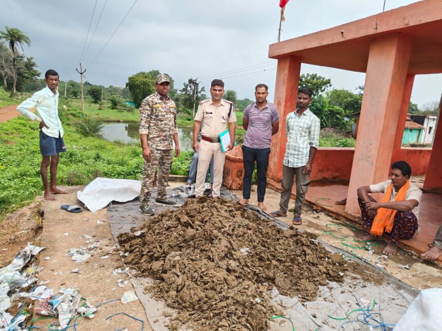 CG CRIME : बालोद पुलिस ने पकड़ी गांजे की बड़ी खेप, ट्रैक्टर से बरामद किए 10 लाख का गांजा, आरोपी फरार 