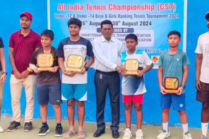 SPORTS NEWS : एआईटीए सीएसटीए ऑल इंडिया चैंपियनशिप सीरीज सीएस 7 यू 12 और यू 14 टेनिस टूर्नामेंट 2024 : देखें सेमीफाइनल मुकाबले के परिणाम 