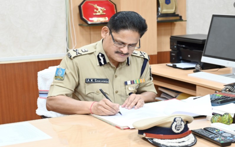 BREAKING :  पूर्व DGP अरुण कुमार सारंगी बने ओडिशा लोक सेवा आयोग के अध्यक्ष 