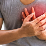 HEART ATTACK : युवाओं में क्यों बढ़ रहा हार्ट अटैक? ये 7 बड़े कारण हो सकते जिम्मेदार