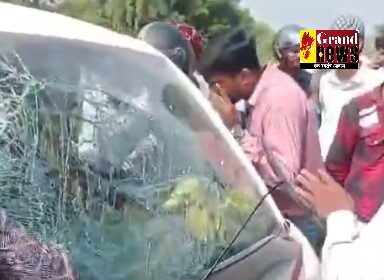 BIG ACCIDENT: भीषण सड़क हादसा, सब्जी से भरे टेंपो और कार की जोरदार भिड़ंत 4 गंभीर घायल एक की हुई मौके मौत