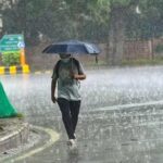 CG WEATHER ALERT : छत्तीसगढ़ में लगातार बारिश ने बढ़ाई परेशानी, रायपुर, दुर्ग और बिलासपुर सहित 11 जिलों में रेड अलर्ट जारी