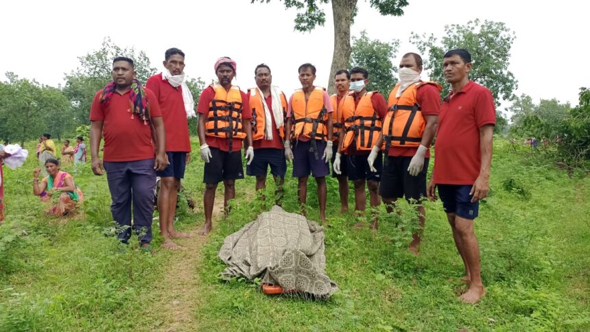 Chhattisgarh : चिंतावागु नदी पार करते समय तेज बहाव में बह गया था युवक, दो दिन बाद मिला शव