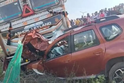 CG ACCIDENT NEWS : रॉन्ग साइड से आ रहे ट्रक ने कार को मारी जोरदार ठोकर, डॉक्टर सहित दो लोगों की मौत  