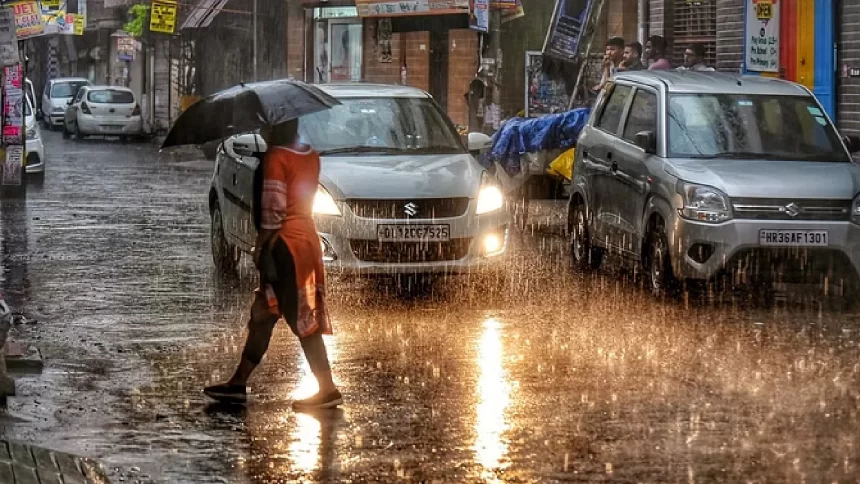 CG Weather: अगले 5 दिनों तक रायपुर, दुर्ग सहित अन्य जिलों में होगी गरज - चमक के साथ बारिश, अलर्ट जारी