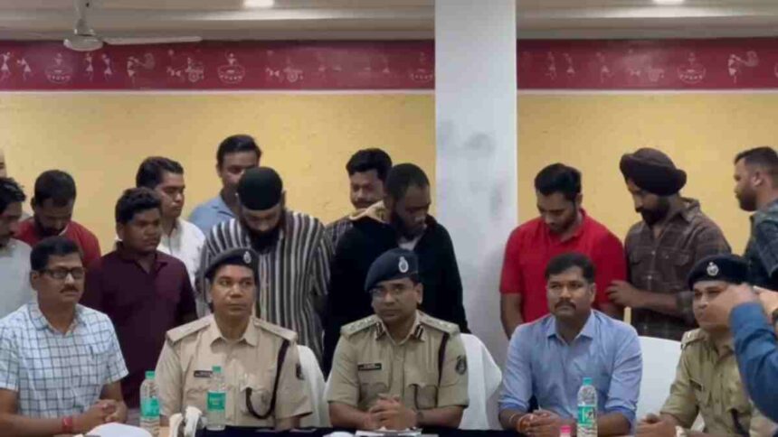 RAIPUR CRIME : नशे के खिलाफ पुलिस बड़ी कार्रवाई, 25 लाख के ड्रग्स के साथ 3 आरोपी गिरफ्तार