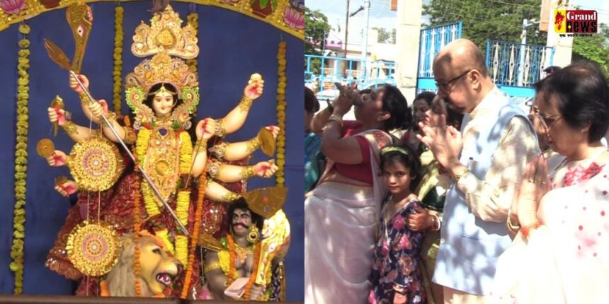 DURGA POOJA : बंगाली समिति ने धूमधाम से मनाई गई दुर्गा अष्टमी, राज्यपाल रमन डेका बने मुख्य अतिथि