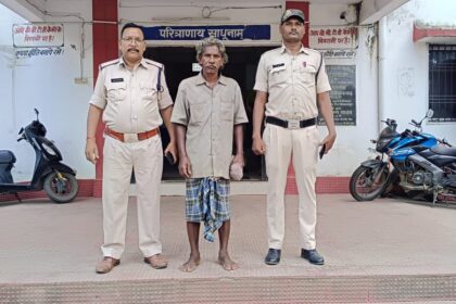 CG CRIME NEWS : बाजार से घर आने के दौरान पति ने डंडे से पीट पीटकर कर दी पत्नी की हत्या, आरोपी गिरफ्तार