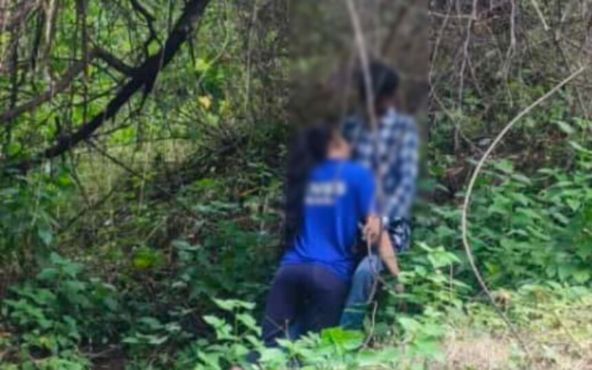 young man and a girl found hanging : जंगल में फंदे पर लटकती मिली युवक-युवती की लाश, सुसाइड नोट बरामद 