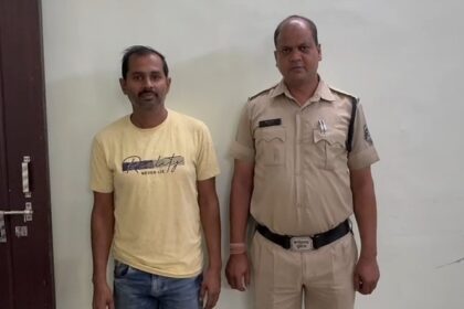 CG CRIME NEWS : पति से सताई गई महिला पर पड़ी पिता की बुरी नजर, पुलिस ने किया गिरफ्तार