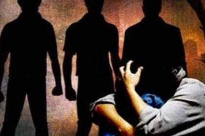  CG CRIME NEWS : सुनसान इलाके में मिले प्रेमी जोड़े, नाबालिग लड़कों ने प्रेमिका के साथ किया गैंगरेप