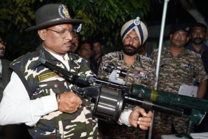 Jagdalpur News : अचानक CRPF कैंप पहुंचे सीएम साय, कहा- छत्तीसगढ़ में नक्सल ऑपरेशन में मिल रही सफलता की पूरे देश में हो रही है प्रशंसा 