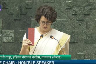 MP Priyanka Gandhi took oath: प्रियंका गांधी ने ली सांसद पद की शपथ