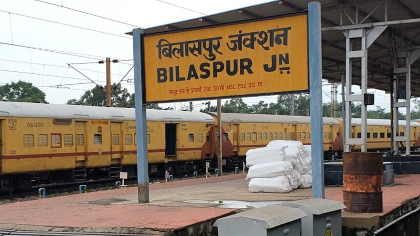 RAIL NEWS : यात्रीगण कृपया ध्यान दें! छत्तीसगढ़ में दिसंबर तक रहेंगी 49 ट्रेनें रद्द, देखें पूरी लिस्ट