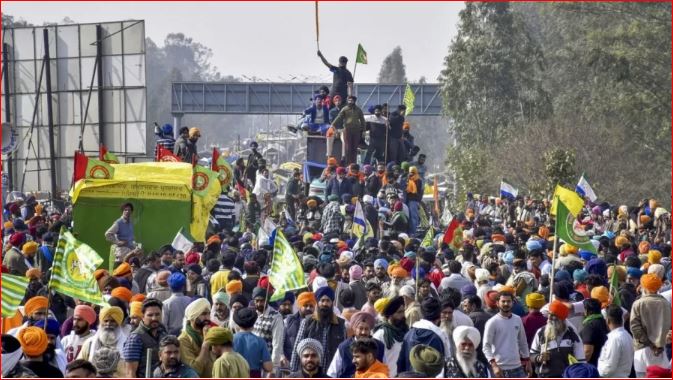 Farmers movement : किसान संगठनों ने संसद का घेराव करने का किया ऐलान, नोएडा एक्सप्रेस-वे दोनों तरफ से बंद