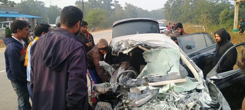 CG ACCIDENT NEWS : छत्तीसगढ़ में बड़ा सड़क हादसा, चार युवकों की मौके पर दर्दनाक मौत, कटर से काटकर निकाले गए शव