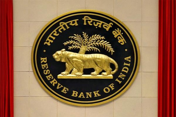 BREAKING NEWS : RBI ने किसानों को दी बड़ी खुशखबरी, बढ़ाई गई कृषि ऋण की सीमा, अब बिना गिरवी के अन्नदाताओं को मिलेगा इतने रुपए का लोन