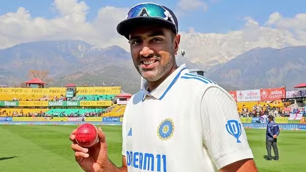 Ravichandran Ashwin retired : टीम इंडिया के दिग्गज ऑल-राउंडर रविचंद्रन अश्विन ने इंटरनैशनल क्रिकेट से लिया संन्यास