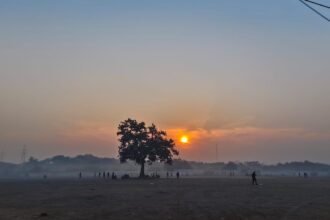 CG Weather News : दो दिनों में तापमान चार से पांच डिग्री तक बढ़ा, ठंड में आई कमी, आगामी कुछ दिनों में मौसम में कोई विशेष परिवर्तन होने की संभावना नहीं