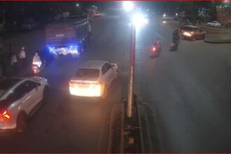 CG NEWS : यातायात पुलिस की तत्परता ने बचाई दो लोगों की जान
