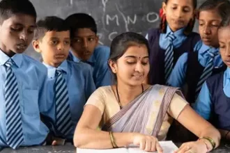 CG NEWS : बीएड धारक 2855 सहायक शिक्षकों की सेवा समाप्त, डीएड प्रशिक्षित अभ्यर्थियों की चयन सूची जारी