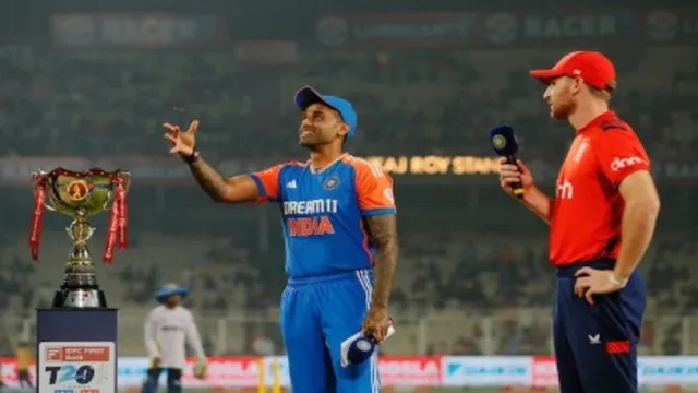 IND vs ENG 5th T20 Live: इंग्लैंड ने जीता टॉस, पहले बैटिंग करेगी टीम इंडिया, प्लेइंग इलेवन में हुई शमी की वापसी