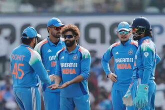 IND vs ENG 1st ODI : हर्षित-जडेजा की धारदार गेंदबाजी से 248 रनों पर सिमटी इंग्लैंड; भारत को 249 का लक्ष्य 