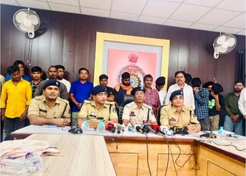 CG CRIME : पुलिस का साइबर ठगों पर बड़ा वार, मनी म्यूल अकाउंट से जुड़े 19 आरोपी गिरफ्तार