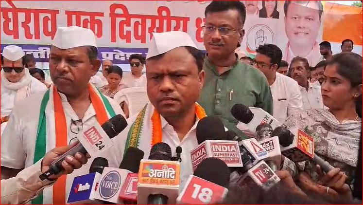 Breaking News : पीसीसी चीफ दीपक बैज ने सरकार के बजट को बताया दिशाहीन