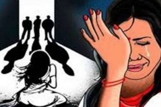 Gang rape in CG : आदिवासी युवती से झाड़ फूंक के नाम पर गैंगरेप: हैवानों ने नशीली दवा पिलाकर की दरिंदगी, तांत्रिक समेत दो आरोपी गिरफ्तार