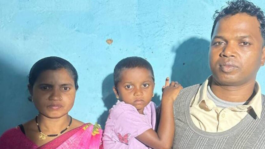 Naxalite couple surrendered in CG : 20 लाख के इनामी नक्सल दंपती ने किया सरेंडर