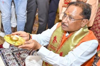 मुख्यमंत्री श्री विष्णु देव साय ने रामनवमी पर श्रीराम मंदिर में की पूजा-अर्चना