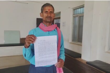 CG NEWS : बेटे को झारखंड में बंधुआ मजदूर बनाए जाने का पिता ने लगाया आरोप, बालोद कलेक्टर ने युवक को छुड़ाने भेजी टीम