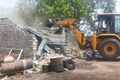 CG NEWS :सुशासन दिवस पर बड़ी कार्रवाई, 6 एकड़ शासकीय भूमि को कराया गया अतिक्रमण मुक्त