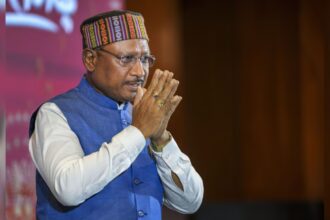 CG NEWS : मुख्यमंत्री विष्णुदेव साय आज करेंगे तीन अहम विभागों की समीक्षा, शाम को शामिल होंगे स्थापना उत्सव में