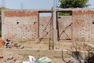 CG: डूडगा पंचायत के रोजगार सहायक के द्वारा आवास के लिए मांगे 10,000 हजार, शिकायत दर्ज