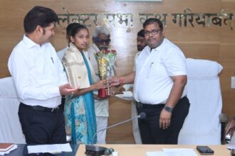 Gariaband News : प्रदेश की पहली महिला सैन्य पुलिस अग्निवीर बनीं फामेश्वरी यादव, सीएम विष्णुदेव साय ने दी शुभकामनाएं