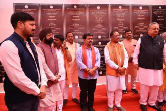 RAIPUR : क्रेडा अध्यक्ष पदभार ग्रहण समारोह में शामिल हुए सीएम साय और विधायक अनुज शर्मा 
