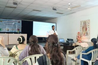 RAIPUR : गुरुकुल महिला महाविद्यालय में विज्ञान विभाग द्वारा एक दिवसीय कार्यशाला का आयोजन
