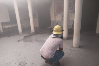 CG NEWS : ब्लड बैंक और सिटी स्कैन विभाग में लगी आग, दमकल विभाग ने समय रहते पाया काबू