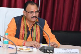 CG BREAKING : स्वास्थ्य मंत्री जायसवाल के मार्गदर्शन में स्वास्थ्य सेवाओं में डिजिटल पारदर्शिता की अभिनव पहल, अब आमजन देख सकेंगे अस्पताल की समस्त जानकारी