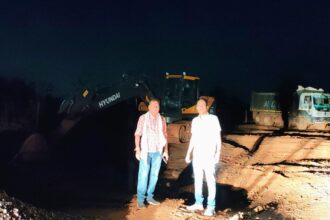 ARANG NEWS : अवैध रेत खनन पर बड़ी करवाई, चैन माउंटेन सहित 2 हाइवा जब्त