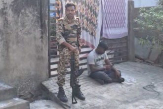 CG NEWS : सीपीआई नेता के ठिकानों पर ACB-EOW की छापेमारी, चार स्थानों पर दबिश