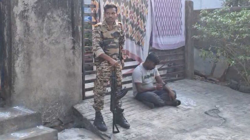 CG NEWS : सीपीआई नेता के ठिकानों पर ACB-EOW की छापेमारी, चार स्थानों पर दबिश