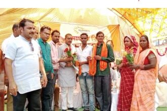 CG NEWS :समाधान शिविर में पहुंचे कलेक्टर, 84 में से 60 आवेदनों का हुआ त्वरित निराकरण