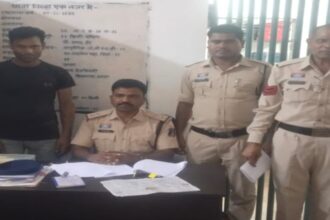 CG : पत्नी की नाराजगी बनी हमले की वजह, खेत में छिपा बैठा था आरोपी पति लक्ष्मण खाण्डे...गिरफ्तार
