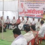 CG : चिलचिलाती धुप मे आंदोलन ! जांजगीर चांम्पा में ओवरब्रिज की मांग को लेकर विधायक व्यास कश्यप समर्थको के साथ बैठे अनिश्चितकालीन हड़ताल पर