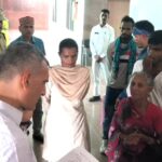 CG : रोते -बिलखते खेत पर कब्जे की शिकायत लेकर पहुंची बुजुर्ग महिला, कलेक्टर ने दिए तत्काल कार्रवाई के निर्देश