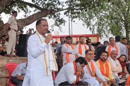 Janchaupal News : झूरानदी गांव पहुंचे मुख्यमंत्री साय, पेड़ के नीचे लगाया जनचौपाल